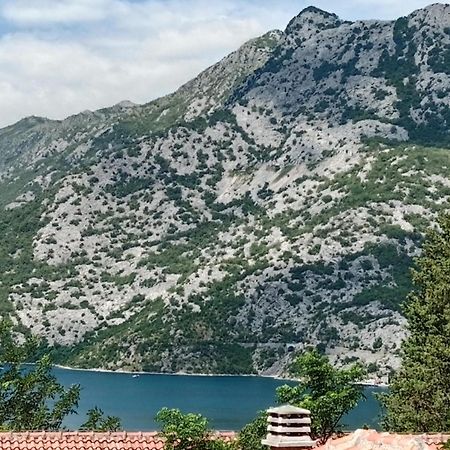 Rooms Banicevic Risan Exterior photo