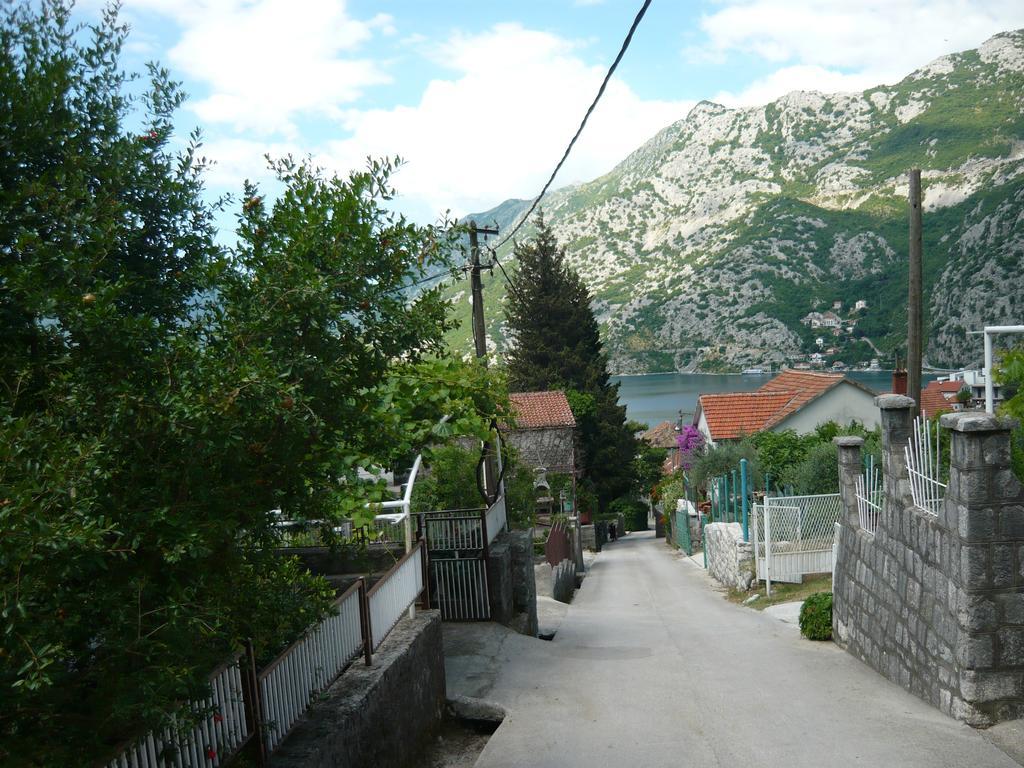 Rooms Banicevic Risan Exterior photo