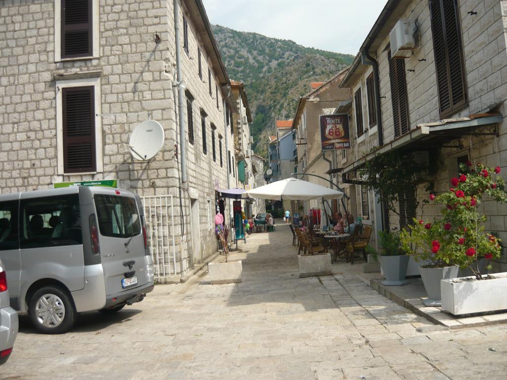 Rooms Banicevic Risan Exterior photo