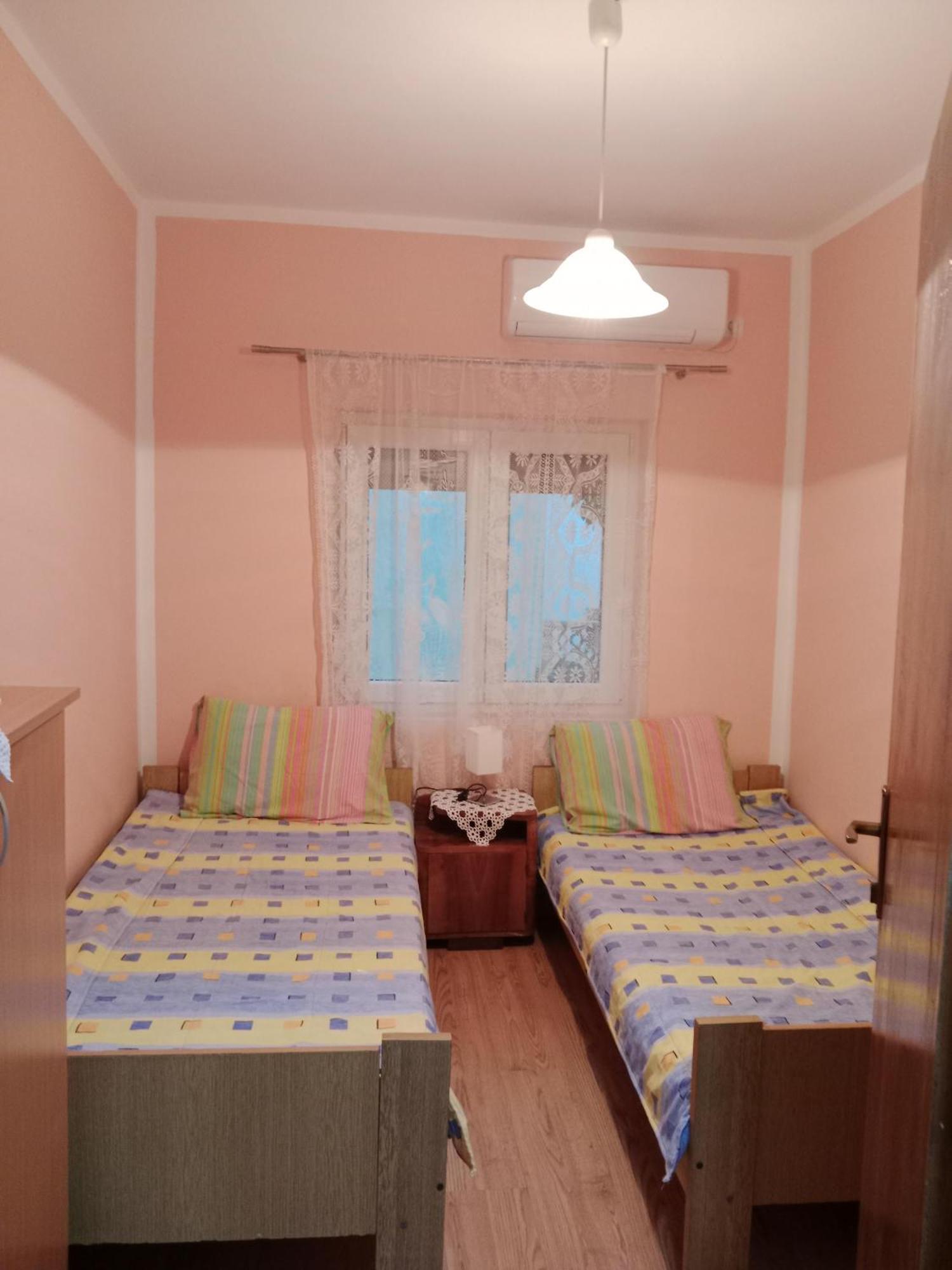 Rooms Banicevic Risan Exterior photo