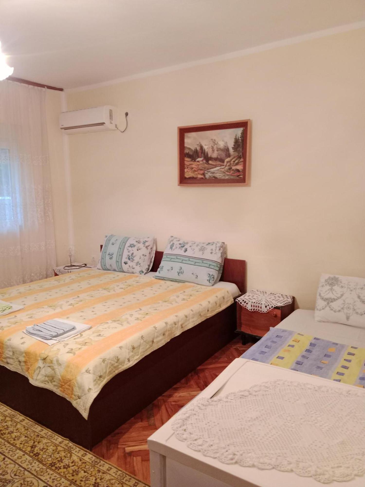 Rooms Banicevic Risan Exterior photo